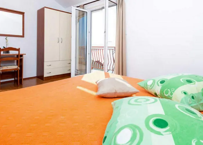 Fontana Apartment *